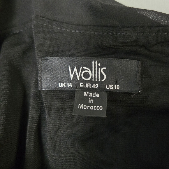 Wallis dress. Black floral, cold shoulder, scarf overlay.  Size 10. - Picture 3 of 13